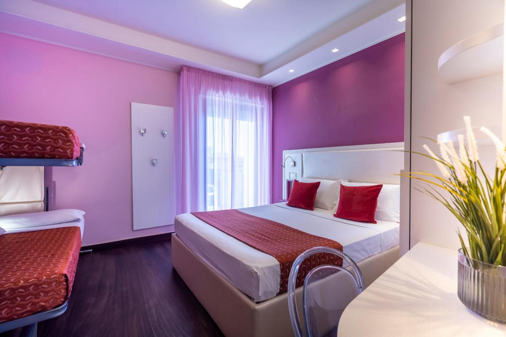 Hotel 2000 Риччоне Экстерьер фото